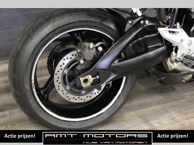 suzuki - b-king-1300