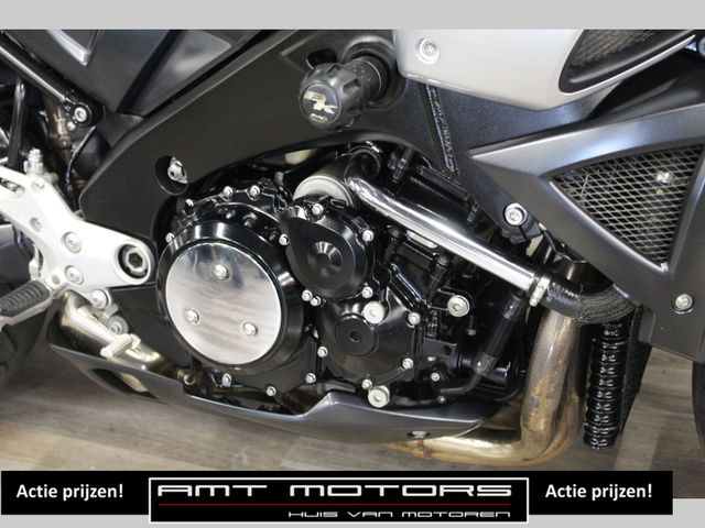 suzuki - b-king-1300