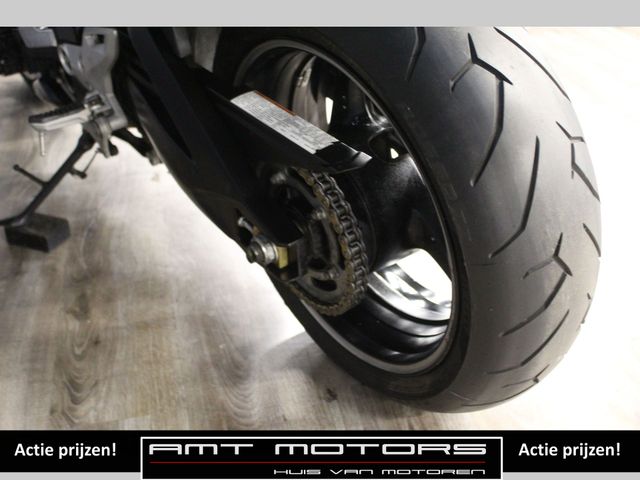 suzuki - b-king-1300