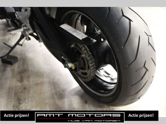 suzuki - b-king-1300