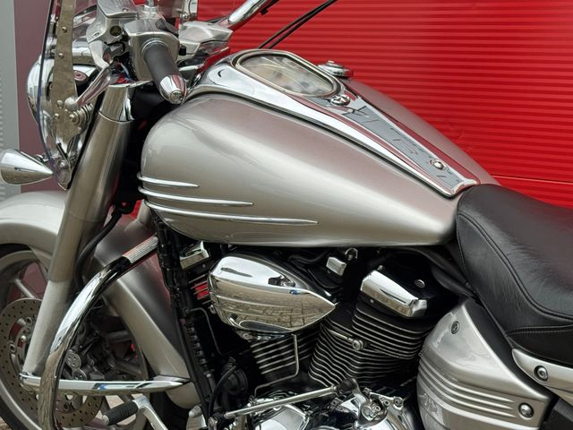 yamaha - xv-1900-midnight-star