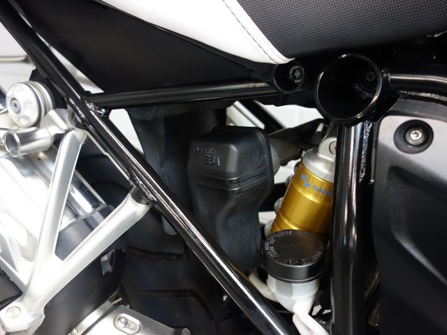 bmw - r-1200-gs-adventure