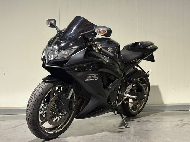 suzuki - gsx-r-750