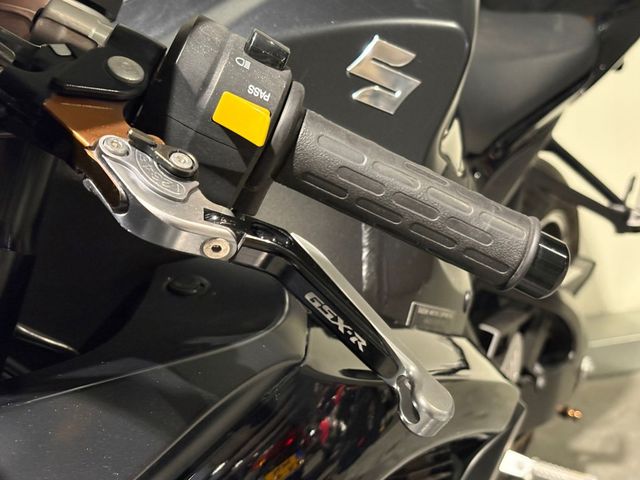 suzuki - gsx-r-750