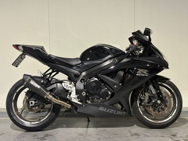 suzuki - gsx-r-750
