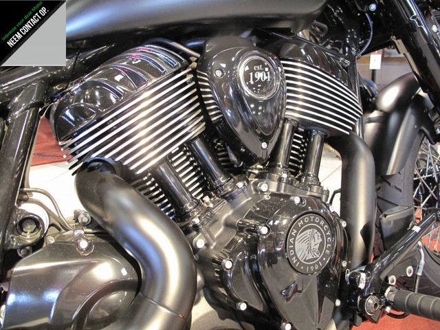 indian - chief-bobber-dark-horse