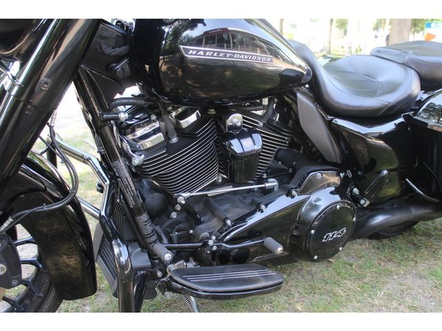 harley-davidson - road-king-special