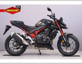 Honda CB 750 Hornet E-Clutch 2026 nieuw