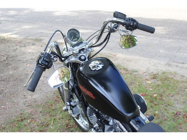 harley-davidson - sportster-xl-1200-v-seventy-two