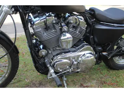 HARLEY-DAVIDSON SPORTSTER XL 1200 V SEVENTY TWO – foto 3