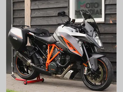 KTM 1290 SUPER DUKE GT – foto 3
