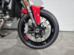 Ducati Monster V2 2026 nieuw – foto 3 van 7