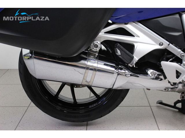 bmw - r-1250-rt