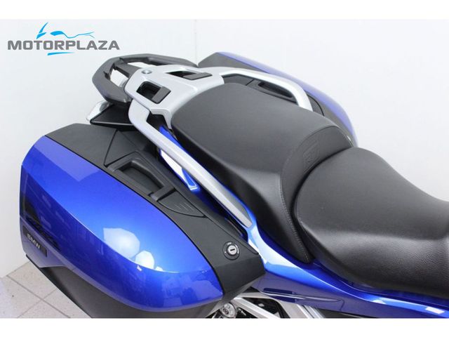 bmw - r-1250-rt