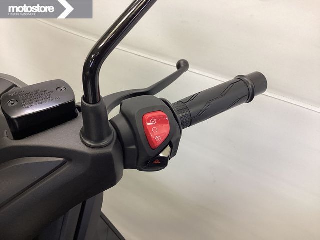 yamaha - x-max-300-tech-max