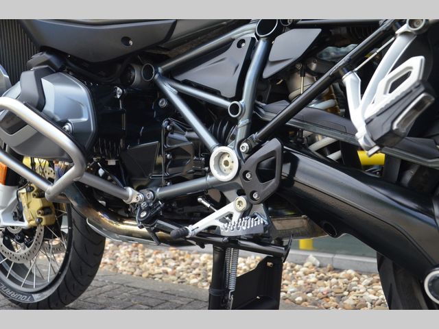 bmw - r-1250-gs-adventure