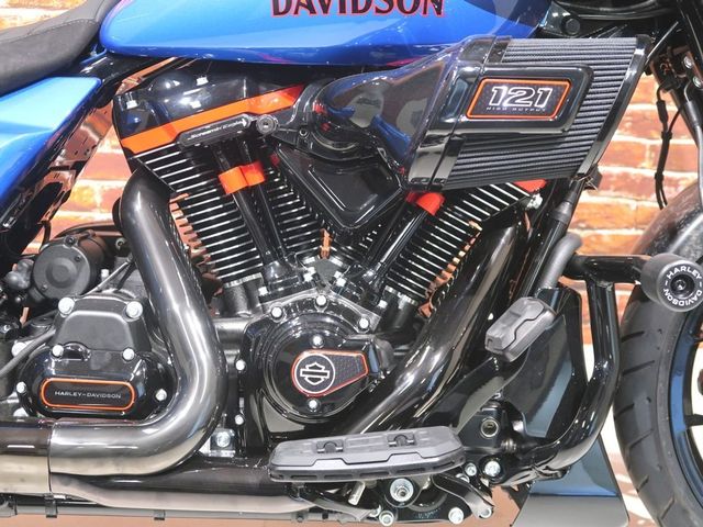 harley-davidson - cvo-street-glide-st-flhxstse