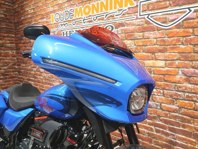 harley-davidson - cvo-street-glide-st-flhxstse