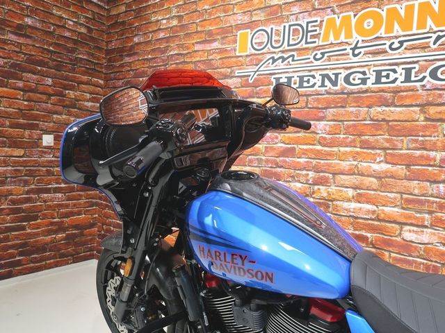 harley-davidson - cvo-street-glide-st-flhxstse