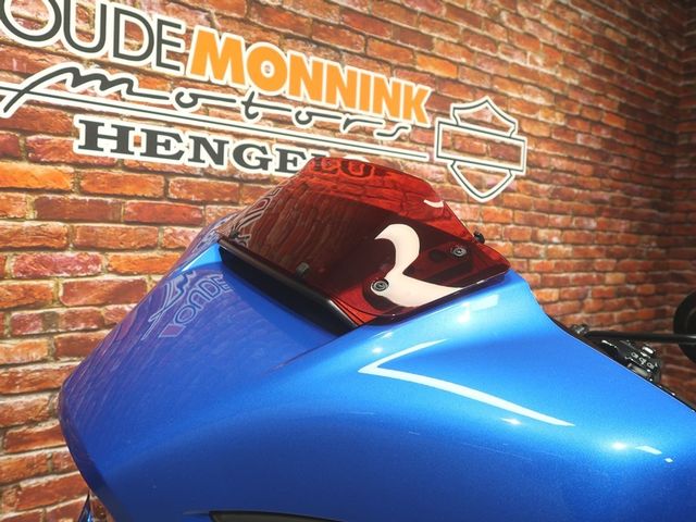 harley-davidson - cvo-street-glide-st-flhxstse