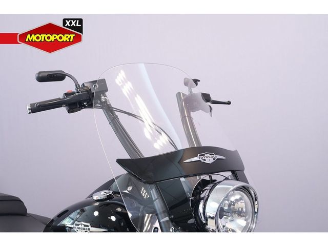 suzuki - intruder-c-1500-t