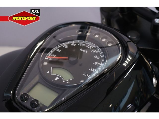 suzuki - intruder-c-1500-t