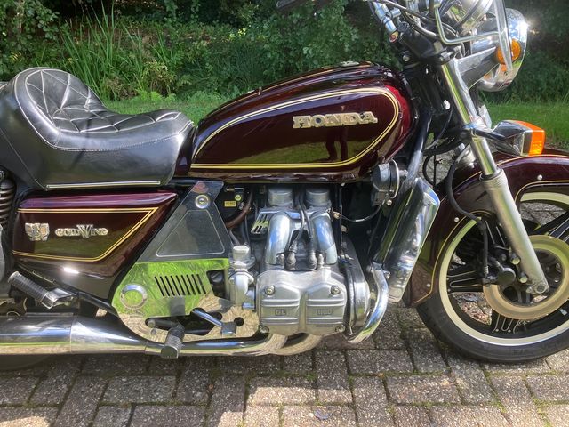 honda - gl-1100-goldwing