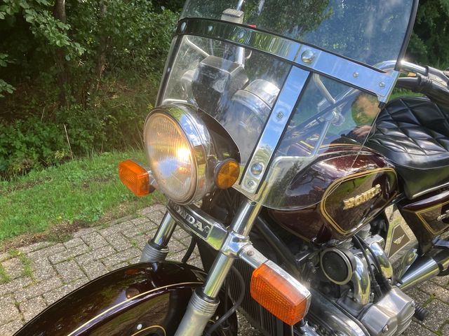 honda - gl-1100-goldwing