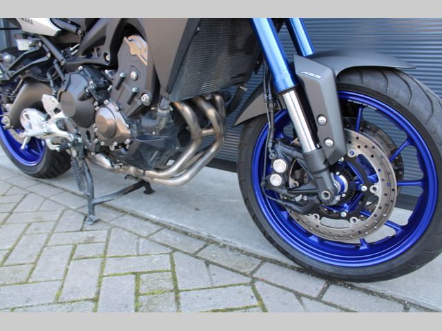 yamaha - mt-09-abs