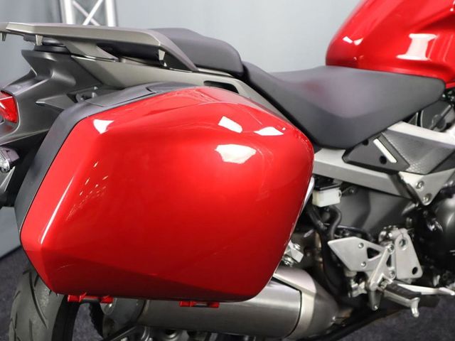 honda - vfr-800-x-crossrunner