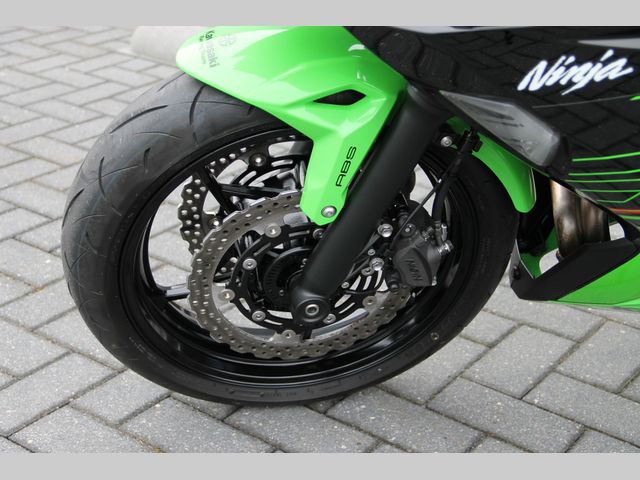 kawasaki - ninja-650-krt-edition