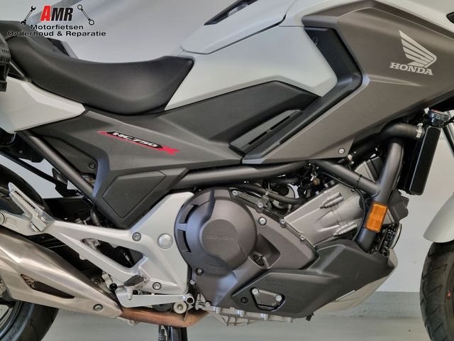 honda - nc-750-x-dct