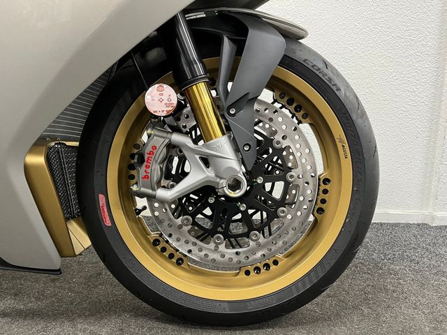 mv-agusta - superveloce-s