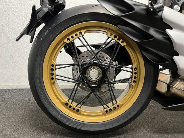 mv-agusta - superveloce-s