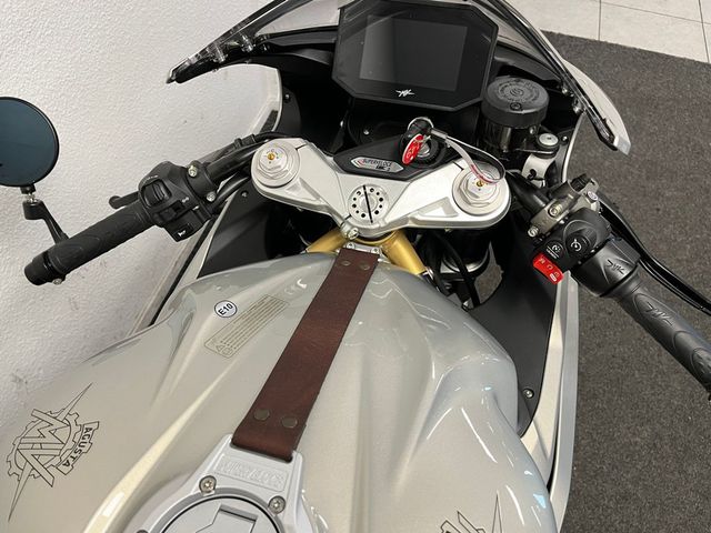 mv-agusta - superveloce-s