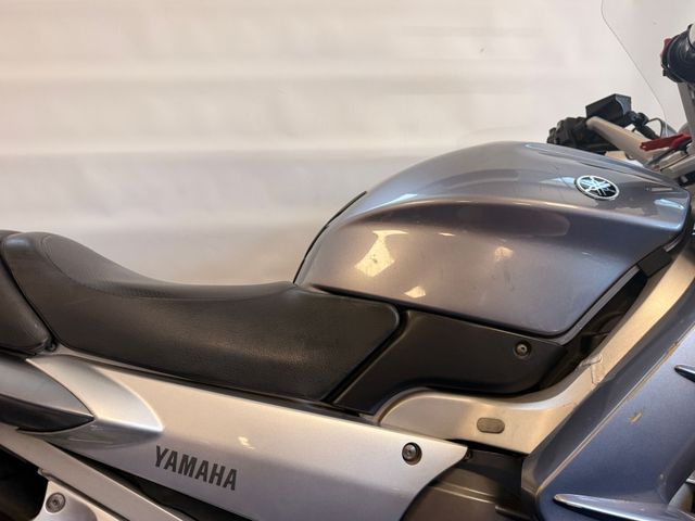 yamaha - fjr-1300