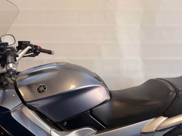 yamaha - fjr-1300