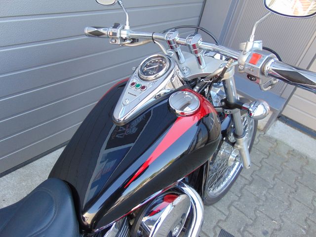 kawasaki - vn-800-vulcan