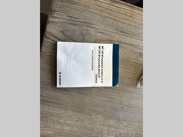 suzuki - v-strom-650-xta-adventure