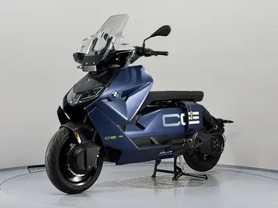 BMW CE 04 – foto 4