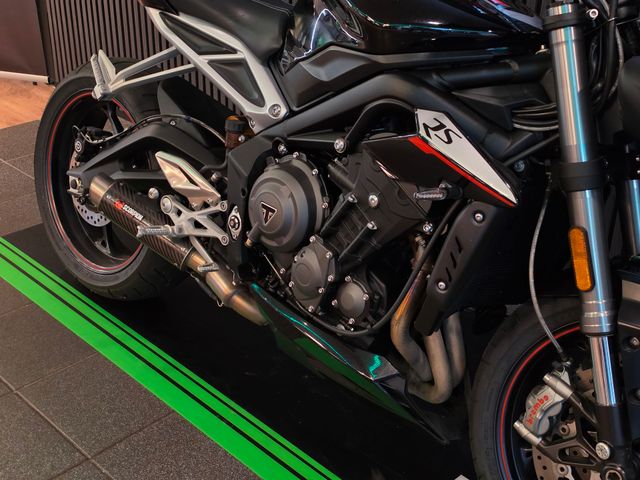 triumph - street-triple-rs
