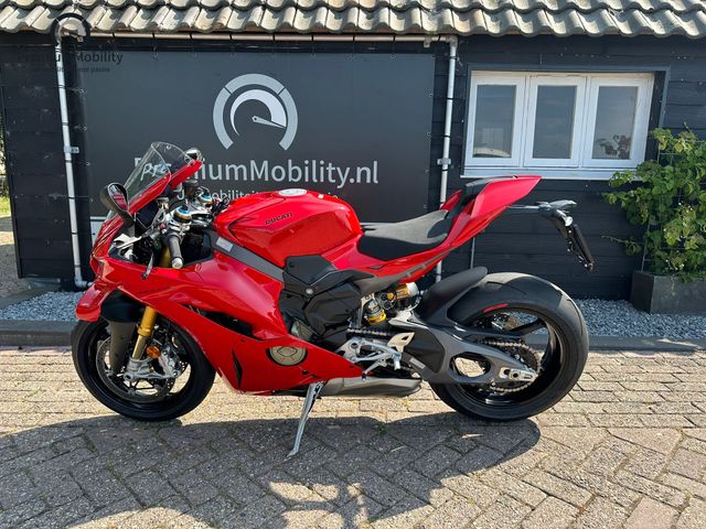 ducati - panigale-v4-s