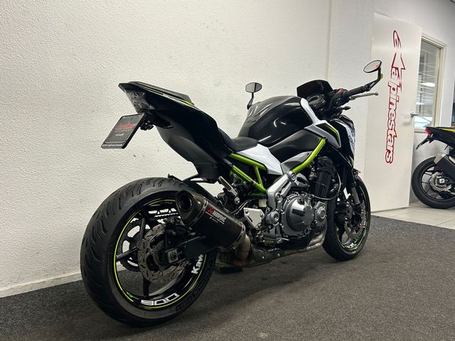 kawasaki - z900