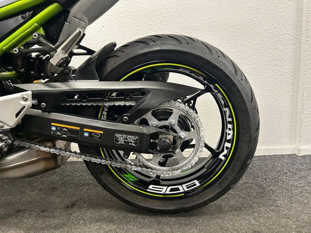 kawasaki - z900