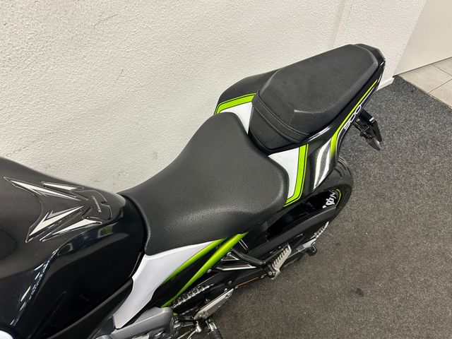 kawasaki - z900