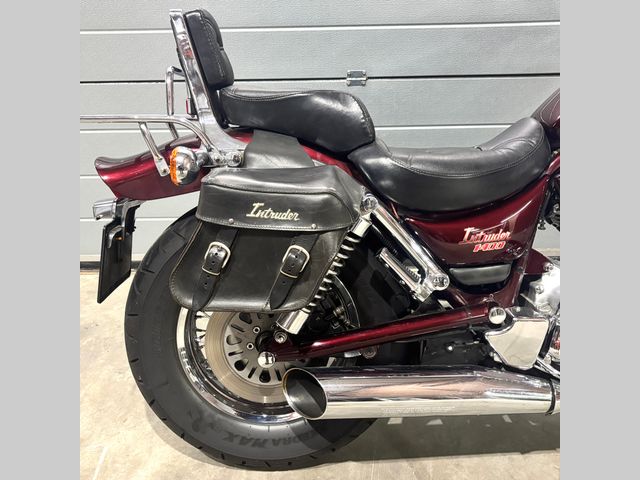 suzuki - vs-1400-intruder
