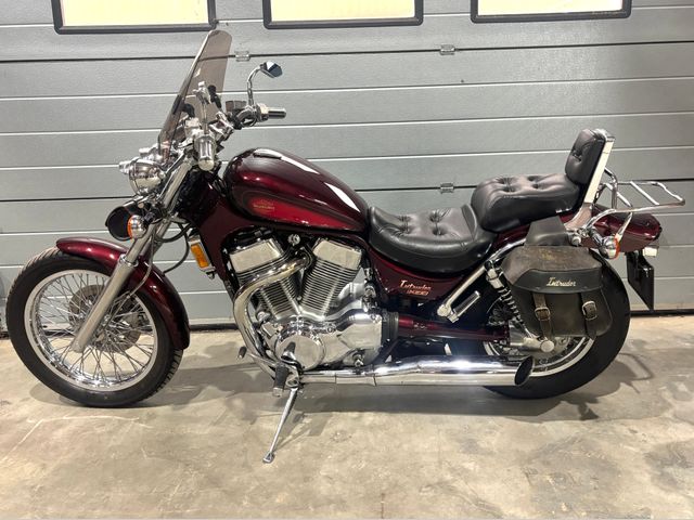 suzuki - vs-1400-intruder