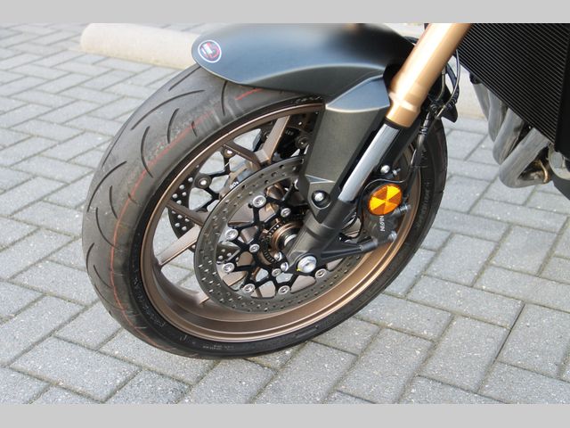 honda - cb-650-r-neo-sports-cafe