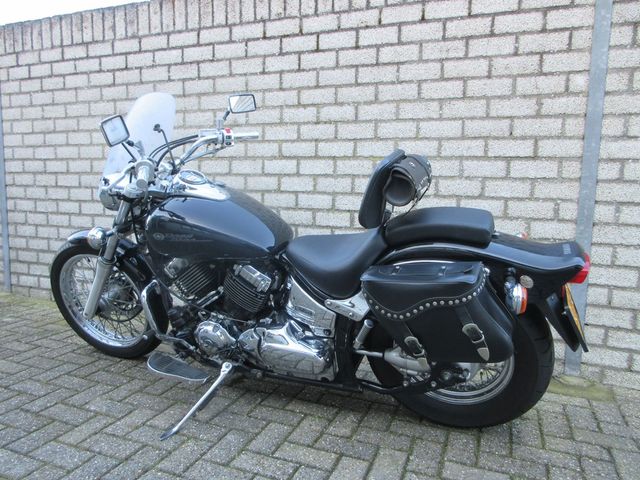 yamaha - xvs-650-a-dragstar-classic