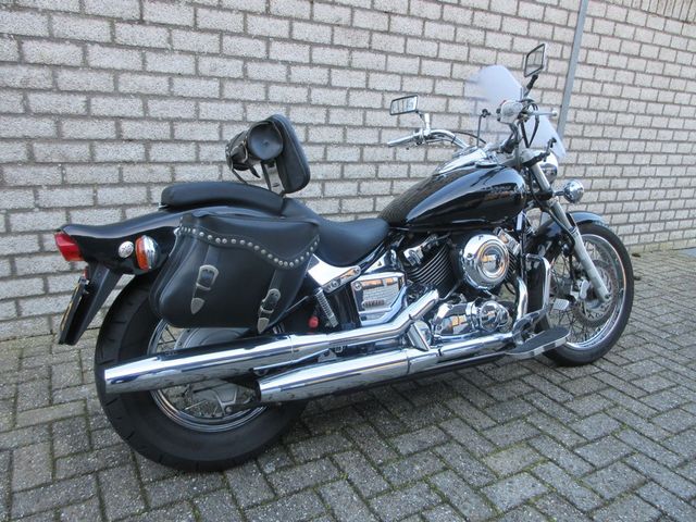 yamaha - xvs-650-a-dragstar-classic